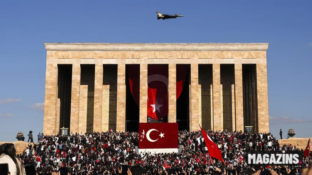 10 Kasım resmi tatil mi, 10 Kasım hangi güne geliyor?