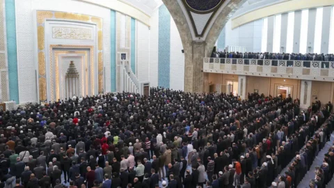 23 Ekim Cuma Hutbesi Konusu Nedir?