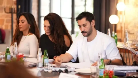 Adana Ayazı için merak edilen soru: ne zaman, konusu ne?