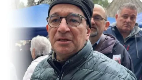 Dr. Ahmet Çakaloğlu Neden Öldü? Sevilen Hekim Kimdir? Cenaze Programı Belli Mi?
