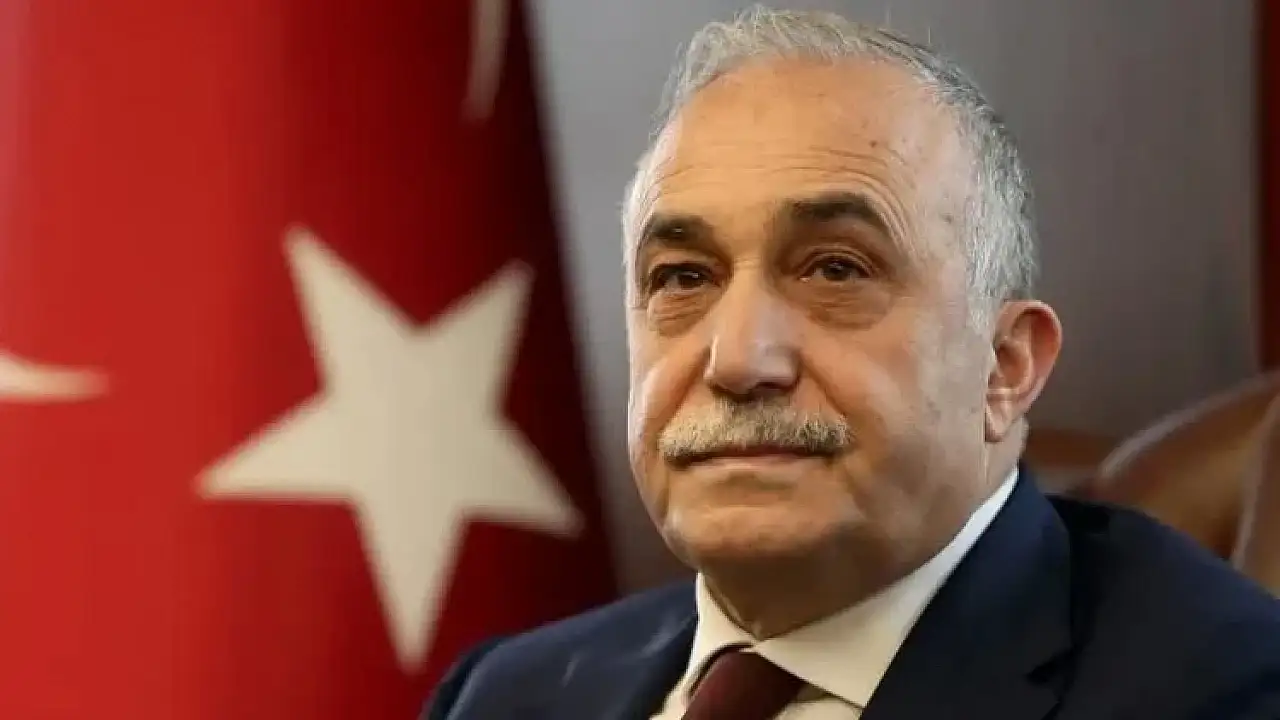 Ahmet Eşref Fakıbaba - 4