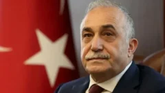Ahmet Eşref Fakıbaba kimdir?