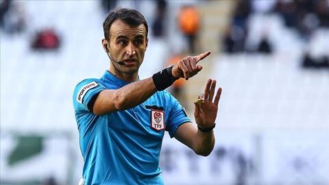 Atilla Karaoğlan kimdir, nereli ve kaç yaşında? Atilla Karaoğlan hangi takımlı? Atilla Karaoğlan’ın babası kim, hangi maçları yönetti?