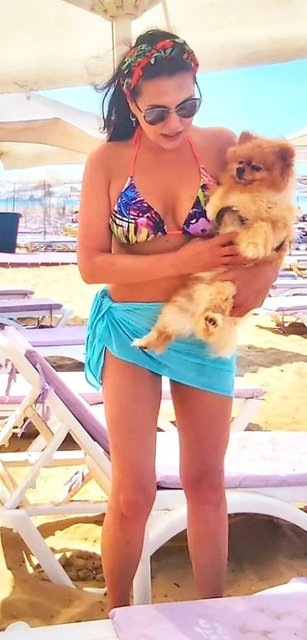 Aydan Şener'den bikinili fotoğraflar