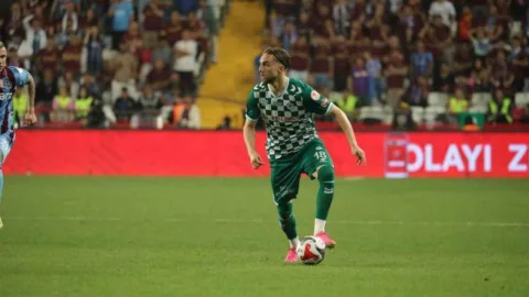 Berkan Kutlu kimdir, kaç yaşında, nereli? Hangi takımda oynuyor, mevkisi ne, Galatasaray’dan neden ayrıldı?