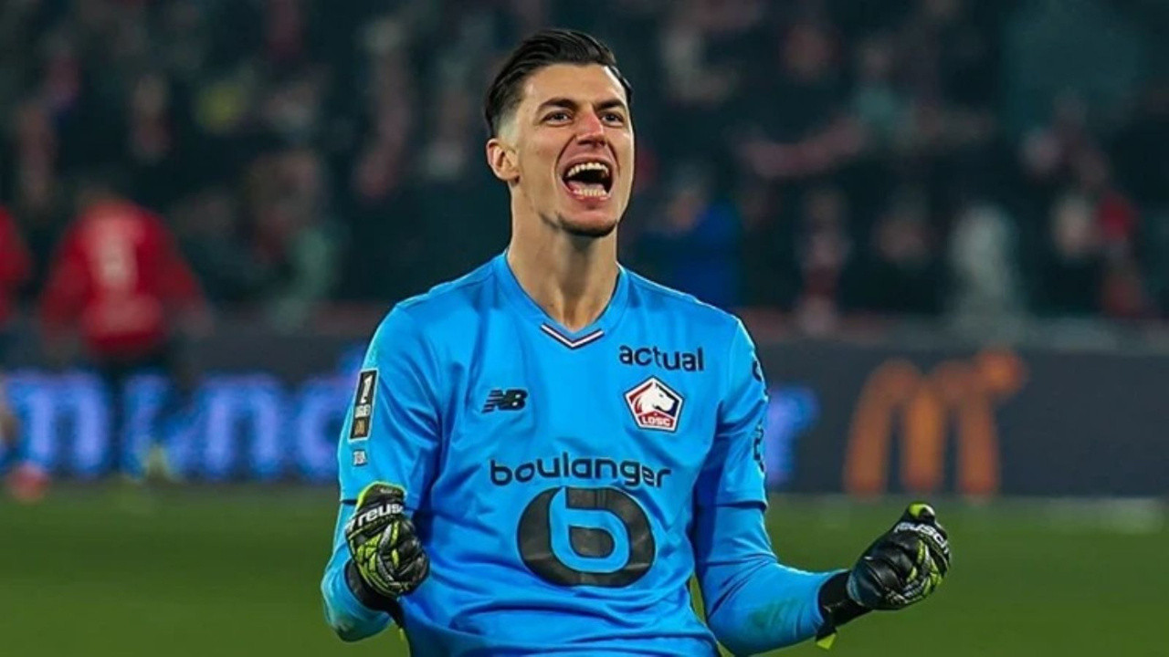 Berke Özer kimdir, kaç yaşında, nereli? Millî kaleci neden gündemde?