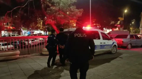 Kahramanmaraş’ta Annelerini Bıçakla Rehin Alan Oğul Olayı Nedir?
