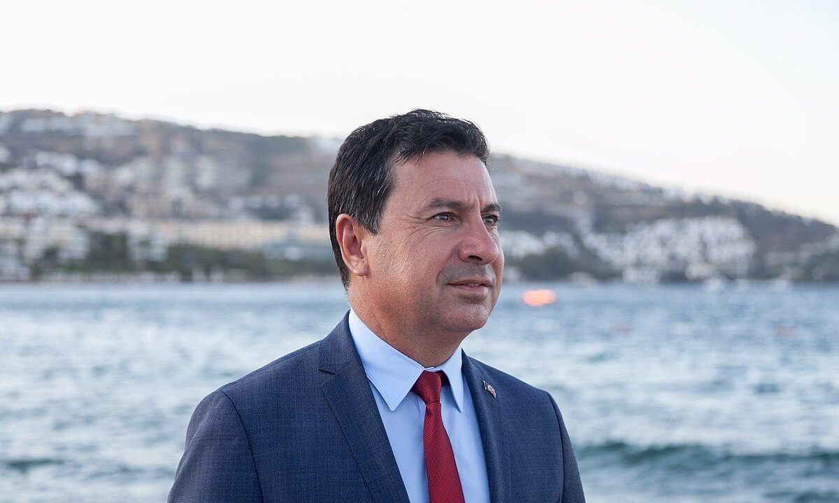 Büyükşehir Belediye Başkanı Ahmet Aras kimdir? Muğla Büyükşehir Belediye Başkanı Ahmet Aras hakkında bilinenler