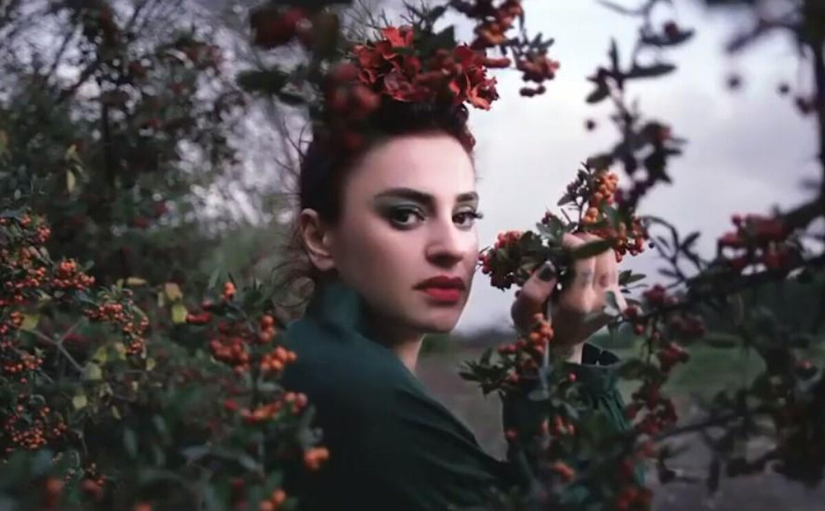 Ceylan Ertem - 4