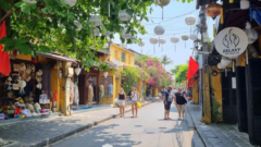 Hoi An’daki eski evlerin sahiplerinin %30’unun Hanoi veya Ho Chi Minh şehrinden olması ne anlama geliyor?