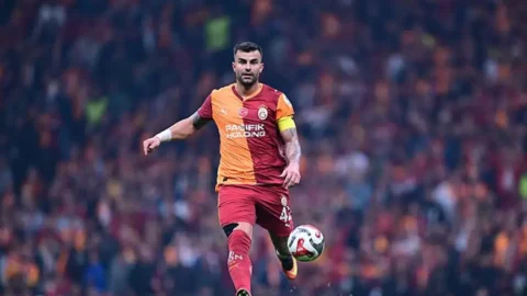 Abdülkerim Bardakcı’nın Fenerbahçe Derbisi Öncesi Dikkat Çeken Paylaşımı Nedir?