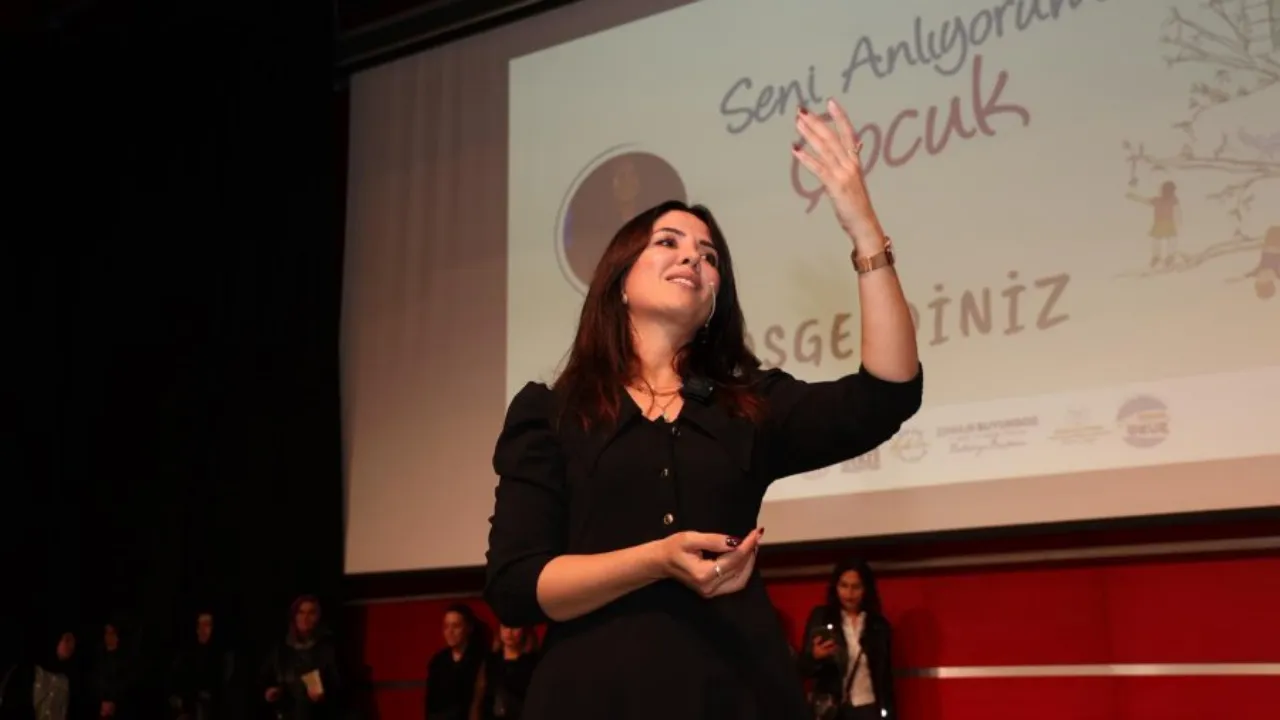 Dilek Cesur - 9