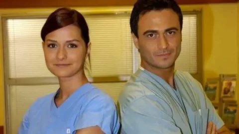 Doktorlar dizisindeki Ela kimdir, gerçek adı ne? Yasemin Ergene kaç yaşında, evli mi, çocukları var mı?