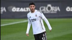 Emirhan Topçu kimdir, kaç yaşında, nereli, hangi takımda oynuyor, boyu kaç?