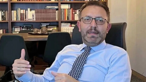 Eski AK Parti Milletvekili Ertan Aydın Neden Tutuklandı? Ertan Aydın Kimdir, Nerelidir?