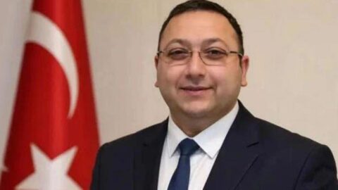 Eşi hakkında merak edilenler: kimdir, evli mi ve eşi kim?