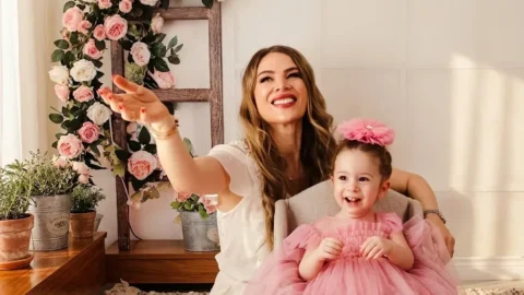 Fatoş Seğmen kimdir? İşte hayatı ve kariyeri