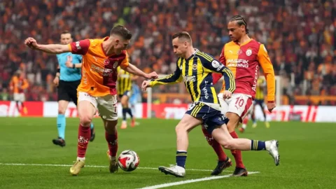 Galatasaray ile Fenerbahçe Maçı Bilet Fiyatları Nedir?