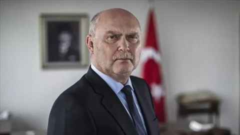 Feridun Sinirlioğlu kimdir? Sekreterliğine aday gösterdi