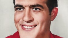 Fikret Hakan Kimdir, Ne Zaman Öldü? Fikret Hakan Hayatı, Dizileri ve Filmleri