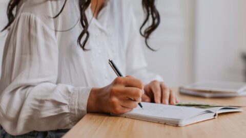 Finansal erteleme nedir: Para yönetimini neden erteliyoruz?