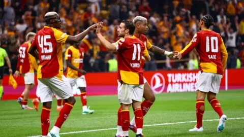 Galatasaray-Barcelona maçı ne zaman? Nereden izlenir ve şifresiz mi?