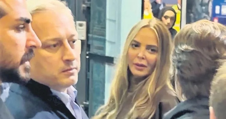 Galatasaray'ın eski başkanı Burak Elmas yeni sevgilisiyle ilk defa el ele kameralara takıldı