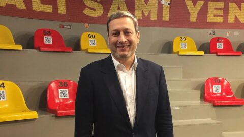 Galatasaray’ın eski başkanı Burak Elmas yeni sevgilisiyle ilk defa el ele kameralara takıldı