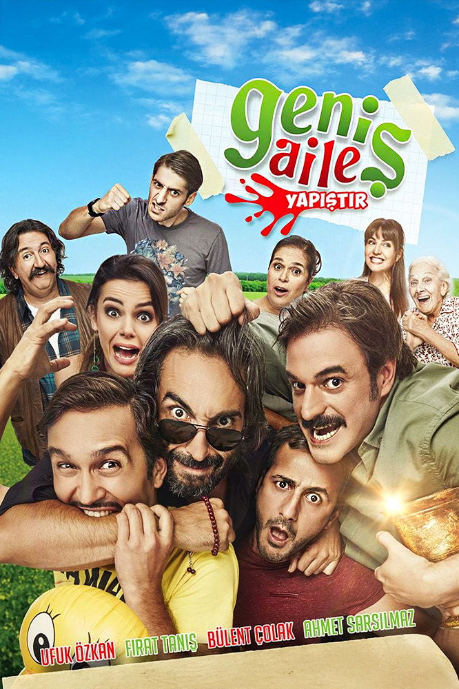 Geniş Aile: Yapıştır afişi