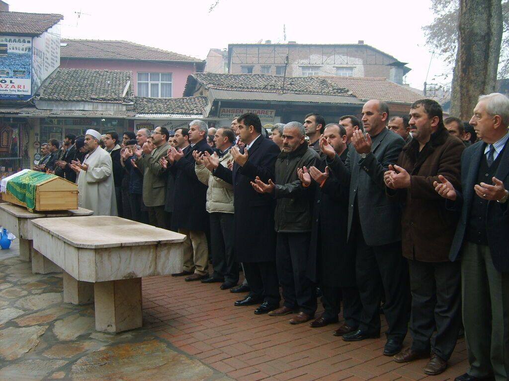 Gıyabi Cenaze Namazı - 9
