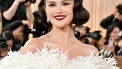 Selena Gomez’in Sesindeki Değişimin Gerçek Sebebi Nedir?