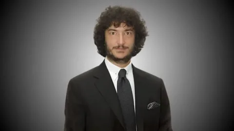 Av. Dr. Gönenç Gürkaynak kimdir, kaç yaşında, nereli? Eğitimi, hukuk kariyeri, başarıları ve ailesi