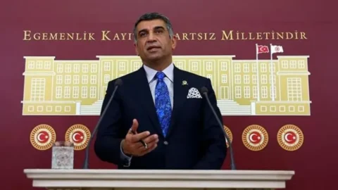 Gürsel Erol kimdir, kaç yaşında, nereli, hangi partiden? Babası, dedesi, ailesi, eşi, çocukları ve siyasi kariyeri