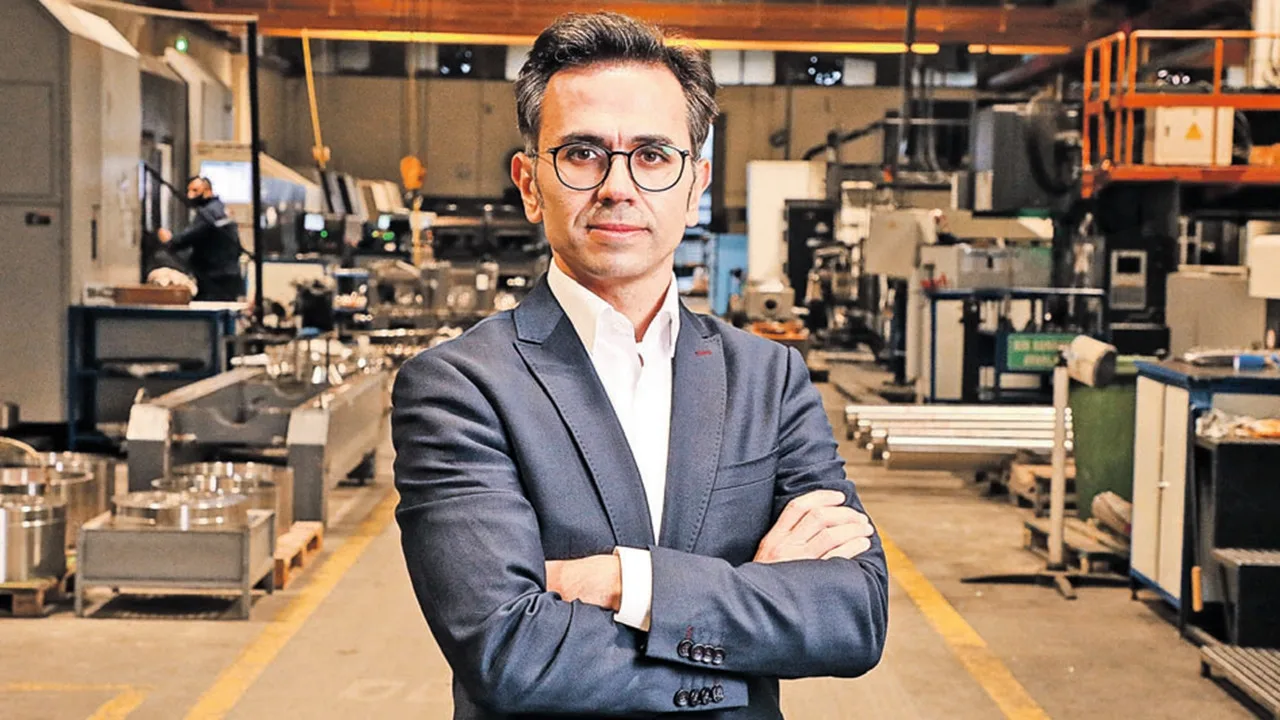 Hakkı Gözlüklü kimdir, kaç yaşında ve nereli? İşte hayatı ve kariyeri