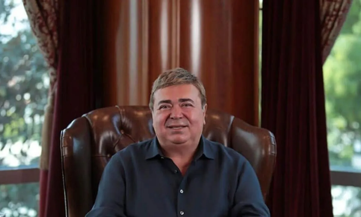 Hasan Peker kim