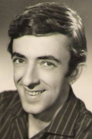 Hayri Caner fotoğrafı 1