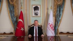 İstanbul Valisi Davut Gül hakkında merak edilenler: kimdir, eşi kim ve nereli?