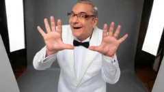 Mehmet Ali Erbil’in annesi kimdir? Babası kim? Üvey babası kim? Annesi neden öldü?