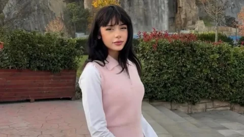 Eftelya Melih Kısmetse Olur olayı nedir?