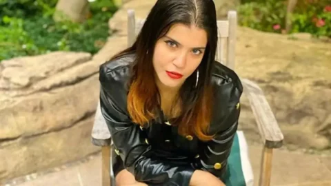 Feyza Civelek’in annesi kim, Melis Civelek ne iş yapıyor? Feyza Civelek kaç yaşında? Oyunculuğa nasıl başladı?