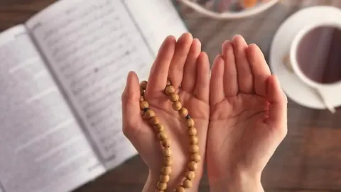 İhlas, Felak ve Nas Surelerinin Anlamı Nedir? Türkçe Mealleri ve Okunma Amaçları