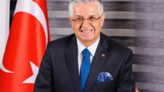 Necati Topaloğlu Kimdir ? Eğitim ve Siyasi Kariyeri Nasıldır ?