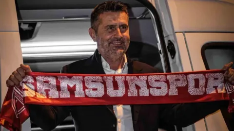 Nenad Bjelica Kimdir ve Samsunspor’daki Kırmızı Kart Olayı Nedir ?