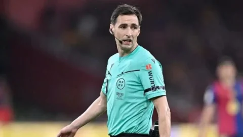 Ricardo de Burgos kimdir? Fenerbahçe – Slavia Prag maçının hakemi Ricardo de Burgos nereli?