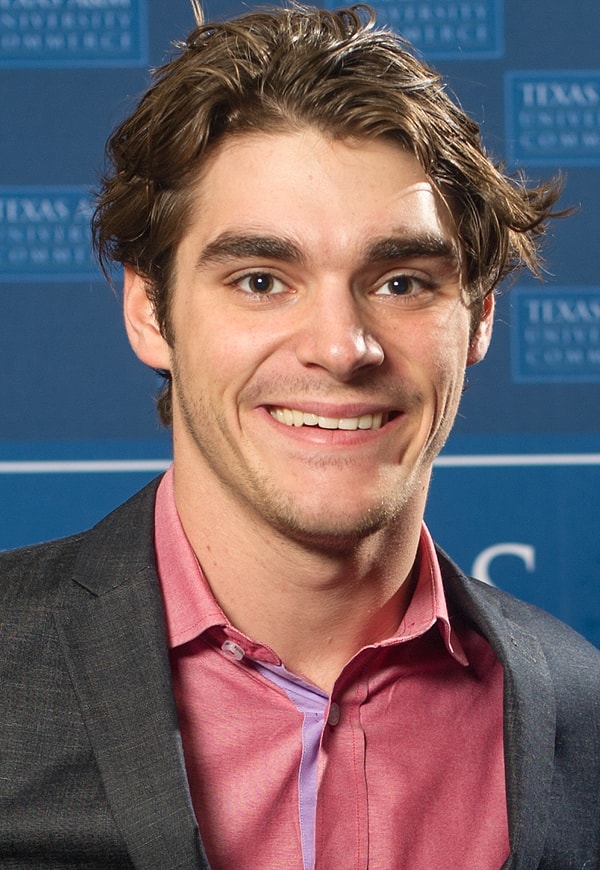 RJ Mitte - 5