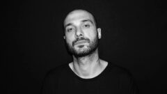 Sansar Salvo kimdir?