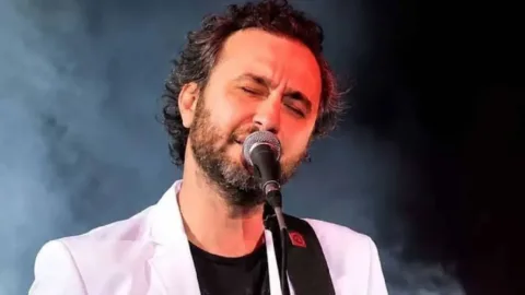 Şarkıcı Nev kimdir, kaç yaşında? Nev neden öldü, hastalığı neydi?