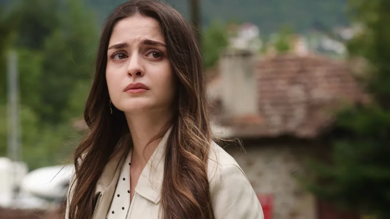 Selen Özbayrak