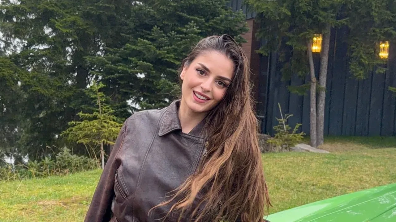 Selen Özbayrak - 6