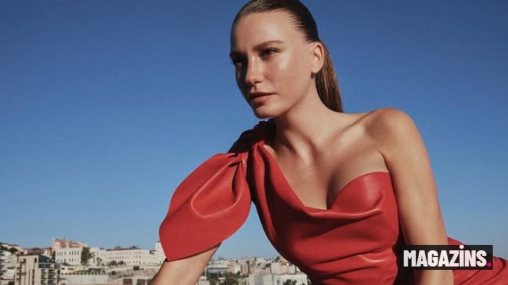 Serenay Sarıkaya'ya restoranda gelen not gündemde!